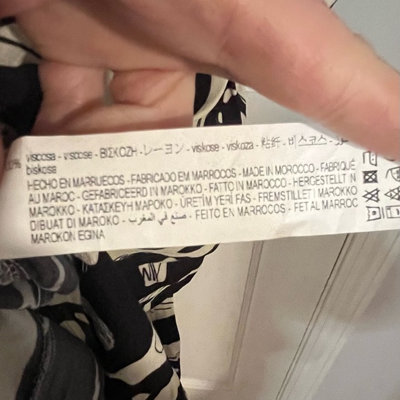 ZARA DRESS NAVY AND WHITE. - Picture 5 of 6